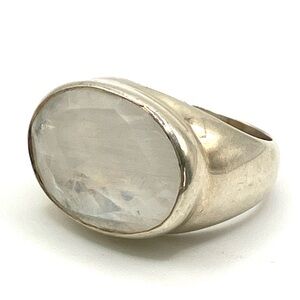 Sterling Silver Oval Moonstone Ring Made in India